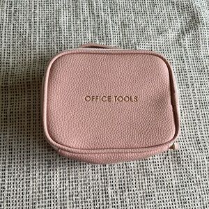 Light pink faux leather office tools pouch